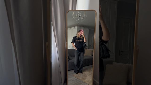 Стилизуем футболку Planta Rosa #fashion #стиль #shorts #shortvideo #стилист #мода #shopping смотреть онлайн