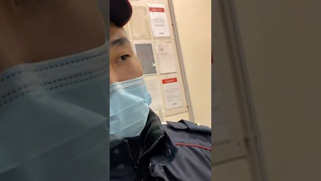 ЯКУТ НЕ ХОЧЕТ СЛУЖИТЬ! ПОЛИЦИЯ СПАСАЕТ ПРОСРОЧКУ #полиция #мент #просрочка #магазин #закон #проверка смотреть онлайн