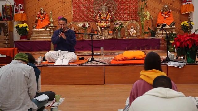 Adwaita Das Patanjalis Raja Yoga Sutras 1 15 Sivananda Yoga Farm Thanksgiving 2017 смотреть онлайн