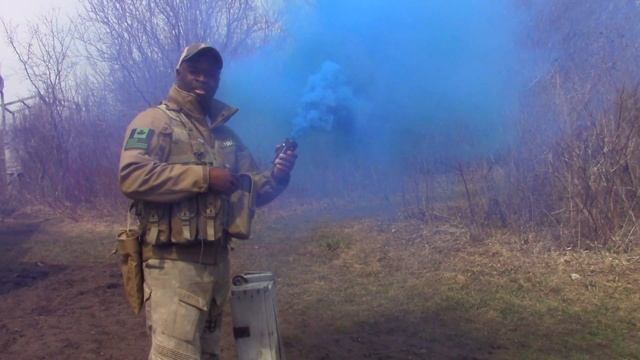 WOLF REVIEWS ENOLA GAYE SMOKE GRENADES! смотреть онлайн