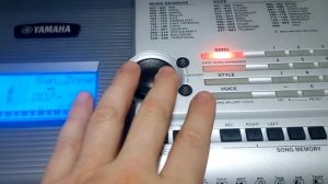 Синтезатор Yamaha PSR-E403