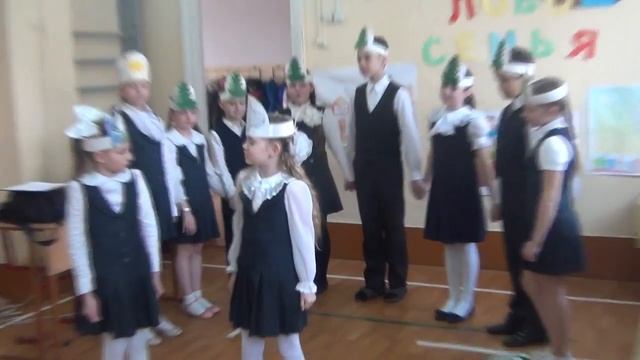 "Это важное слово-Семья" смотреть онлайн