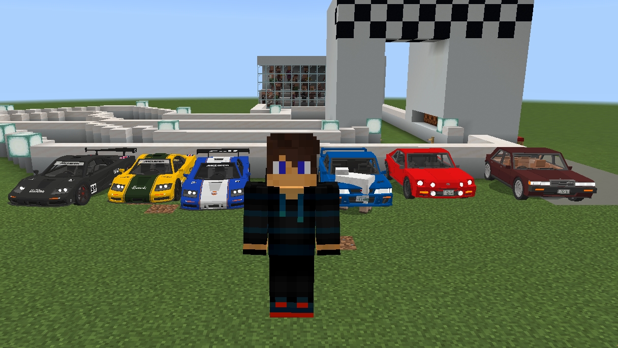 Бедная машина против богатой машины в майнкрафт