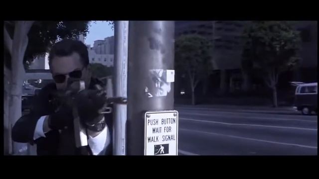 Heat - Shootout Scene - Code Silver смотреть онлайн