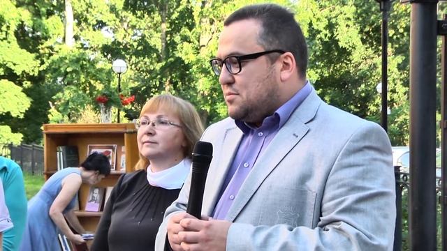 Открытие скамейки Герцена