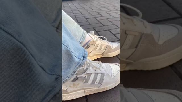 Бегом к нам в магазин #мода #кроссовки #тренды смотреть онлайн