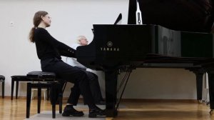 Мастер-класс профессора Осипенко С.И. с ученицей 8 класса МГДМШ им. С.С.Прокофьева Марией Якимович