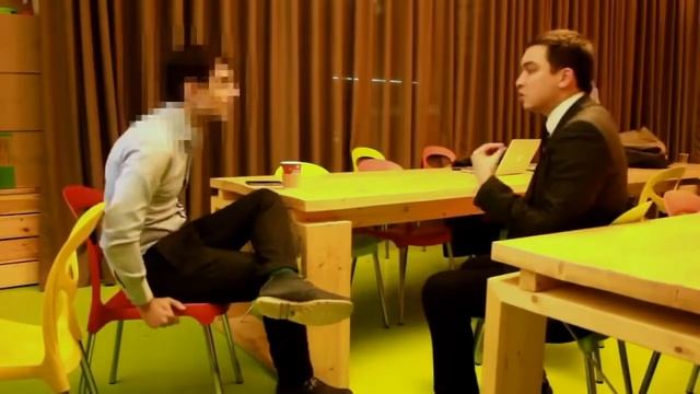 Пётр Осипов "ломает" мозг известному журналисту. [Бизнес молодость]. смотреть онлайн