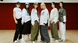 NMIXX - Run For Roses Dance Mirrored