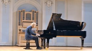 Л.Бетховен Соната №17 ре минор op.31 №2, 1ч. исп. Александр Александров
