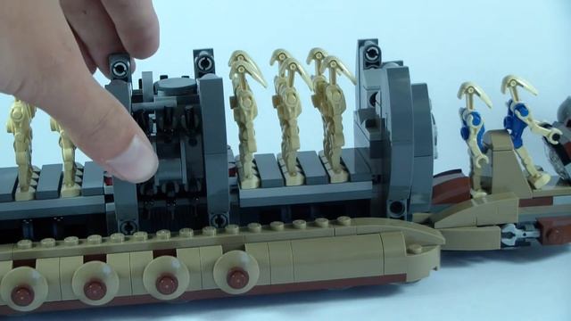 LEGO Star Wars Battle Droid Carrier Comparison (75086,7929,7654) смотреть онлайн