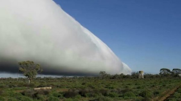 Natural Wonders - Morning Glory clouds