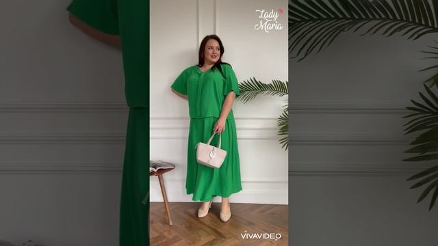 Костюм брючный с завязкой на груди с кюлотами смотреть онлайн