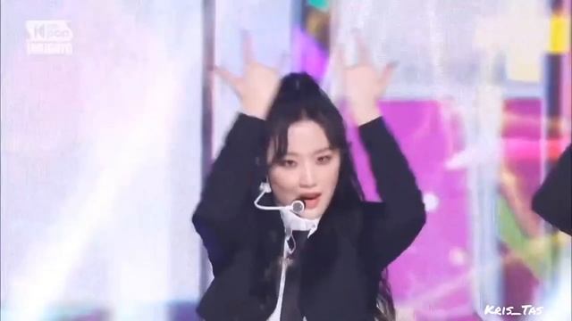 (G)I-DLE - TOMBOY (Show Music Mix) смотреть онлайн