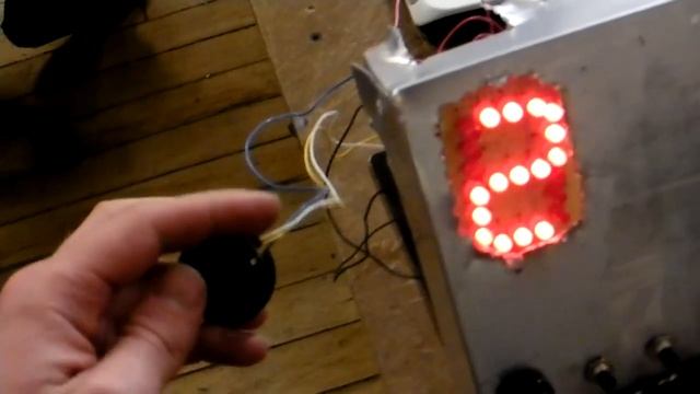 DIY 7 Segment Display Take 2: Rotary Encoder смотреть онлайн