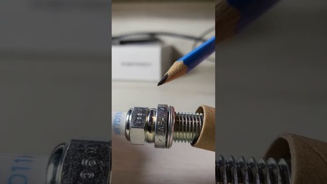 Свечи NGK DILKAR7D11H