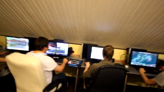 dota-vs-cs.mp4 смотреть онлайн