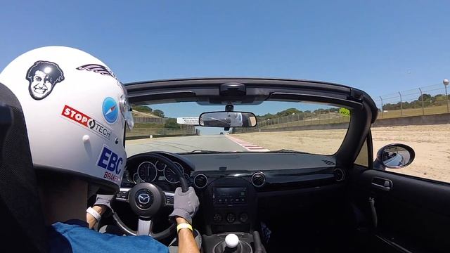 Laguna Seca 2006 MX-5 Miata 1:56.39 06/17/19 смотреть онлайн
