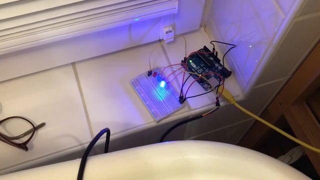 Arduino watertemperatuur sensor DS18B20 смотреть онлайн