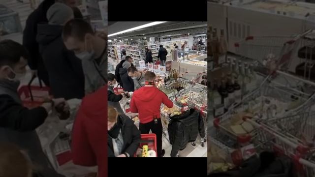 БУДЬТЕ ОСТОРОЖНЫ!ЭТО ОБМАН #просрочка #магазин #проверка #полиция #нарушение #народ #закон #прикол смотреть онлайн