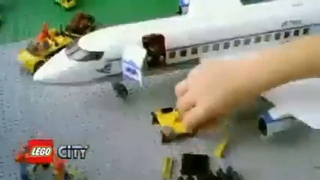 Lego City #7893 Passenger Plane Commercial смотреть онлайн