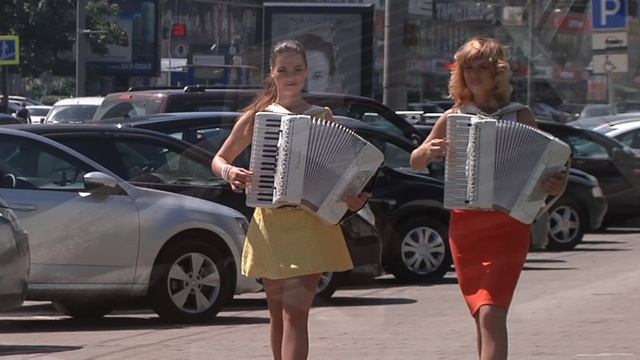 Дуэт аккордеонисток 