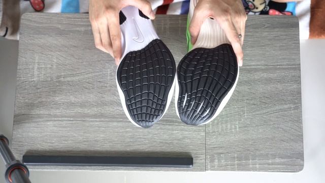 รีวิว Zoom Fly 3 เปรียบเทียบ Vaporfly Next% ความรู้สึกหลังใส่วิ่ง แบบไม่อวย смотреть онлайн