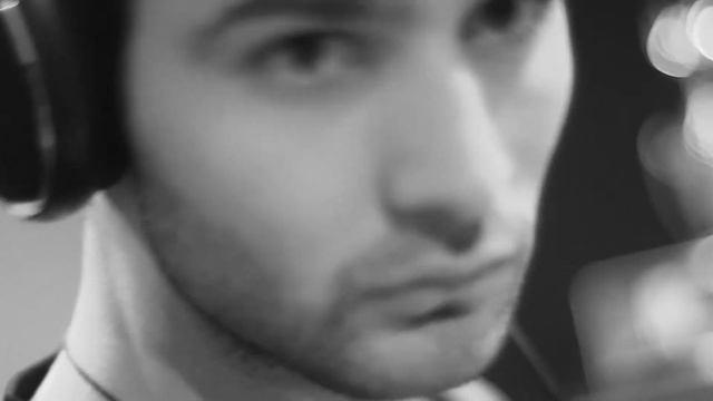 ЧЕРНО-БЕЛЫЕ(КАРРА & Dj Samoa) - ИГРАЙ, КАК ИГРАЕШЬ.avi смотреть онлайн