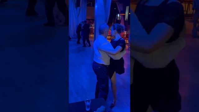Танцуем на милонге 