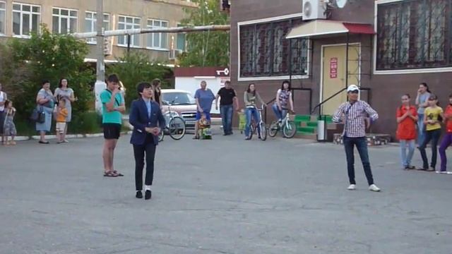 Продолжение лезгинки и Сальто в конце))) смотреть онлайн