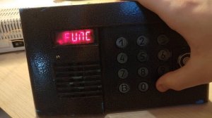 Как включить или изменить общий код на домофоне Eltis ЦП100TD12