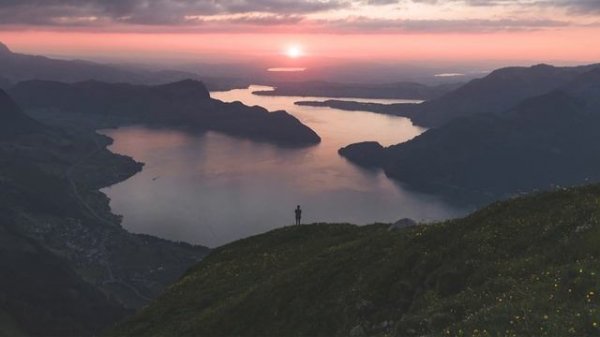 KGA Berg - Find Me (Lyrics)