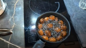 Бросьте грецкие орехи в кипящую воду! Вы будете удивлены результатом!