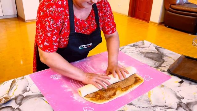 Синабонны с творожно сливочным кремом. Долго не черствеют смотреть онлайн