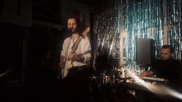 Hellomishel - Повтори (live катарсис 05.01.2024) смотреть онлайн