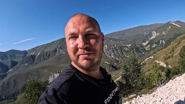 Неповторимый Кавказ, через горы к морю на пикапах смотреть онлайн