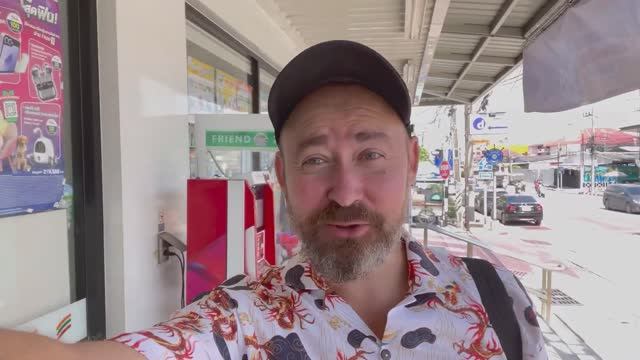 100 бат в кармане: Какую еду можно купить на эти деньги в Паттайе. Таиланд смотреть онлайн