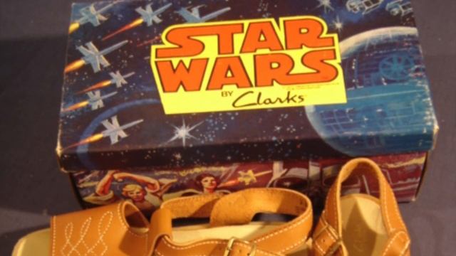 Vintage STAR WARS Shoes!! смотреть онлайн