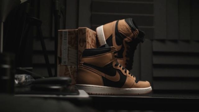 JORDAN 1 HIGH GORGE GREEN OG 2022 RELEASED: Unboxing | Sizing | Detailed on Feet Look Review смотреть онлайн
