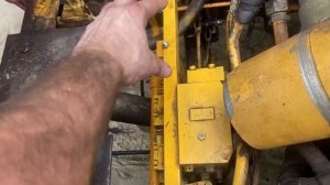 ТЯГИ В МЕСТО ТРОСОВ УПРАВЛЕНИЯ НА МКСМ 800 / УСТАНОВКА КРАНШТЕЙНА НА ВЫЕЗДЕ