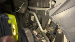 Hyundai Tucson 2006г,замена радиатора отопителя без снятия торпеды