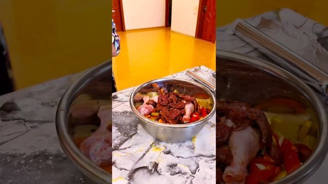 Алмагуль готовит