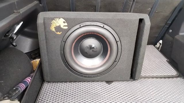 Активный сабвуфер DL-AUDIO Piranha 12A Black V.2 в работе смотреть онлайн