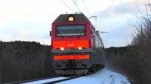 2ЭС6-112 "Синара" с грузовым поездом