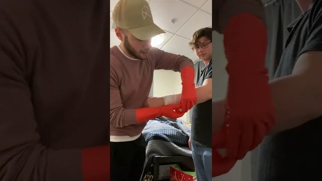 Kinesiology 220 First Aid Spiral Method And Safe Glove Use