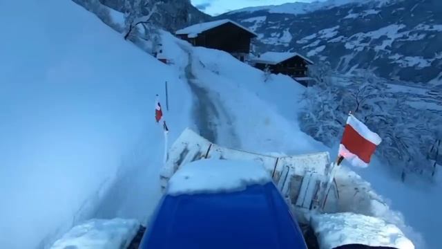 Уборка снега в австрийских Альпах! смотреть онлайн