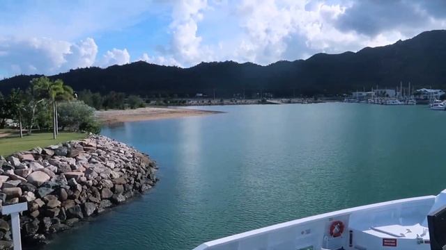 Jet-skiing on Magnetic Island🌴(Horseshoe bay) Seadoo💦 смотреть онлайн