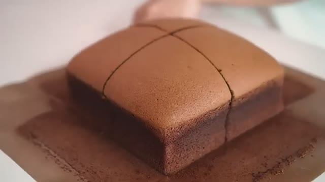 Как сделать самый мягкий шоколадный бисквит в мире | идеальный торт кастелла без трещин