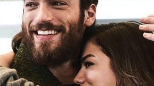Las imágenes de la reconciliación de Can Yaman y Demet Özdemir fueron impactantes смотреть онлайн
