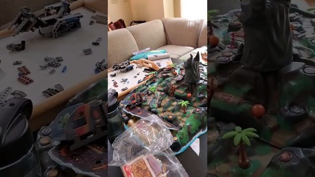 Boy builds Lego Star Wars AT-AP with mom, Part 1 смотреть онлайн